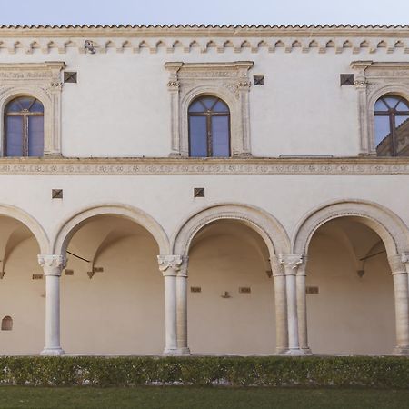 Foresteria Dell'Abbazia 蒙泰斯卡廖索 外观 照片